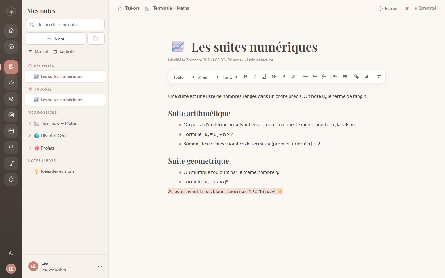 Une note de cours de maths sur les suites numériques dans l'éditeur de Taskora
